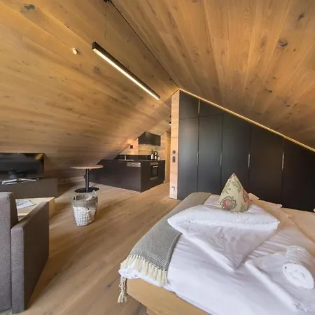 Alpine Stay, Sauna & Fireplace Apartamento